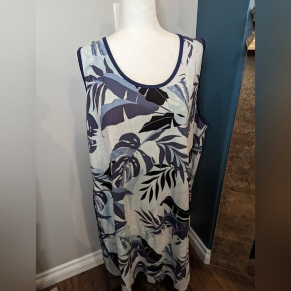 Tribal Reversible A-Line Travel Dress With Pockets- Plus size 4x - Picture 5 of 9